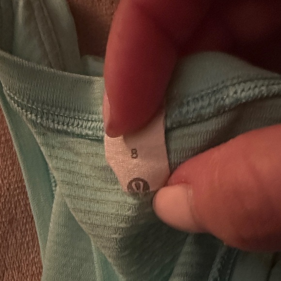 Lululemon Swiftly Tech Racerback Tank Top-waist length, mint color. Size 8 - Picture 5 of 5